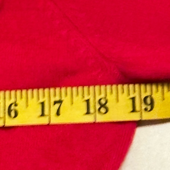 Bloomingdale’s red wool sweater size m women’s. - Picture 4 of 7